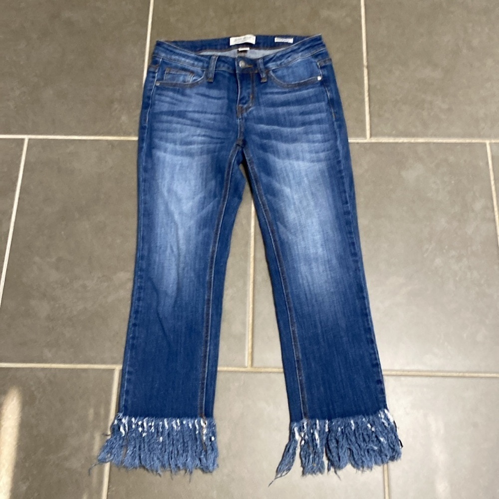 Judy Blue Cropped fit jeans. Size 3/26 - Picture 3 of 5